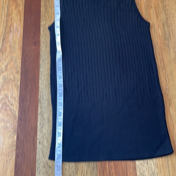 Club Monaco Ribbed Tank Top - Picture 8 of 11